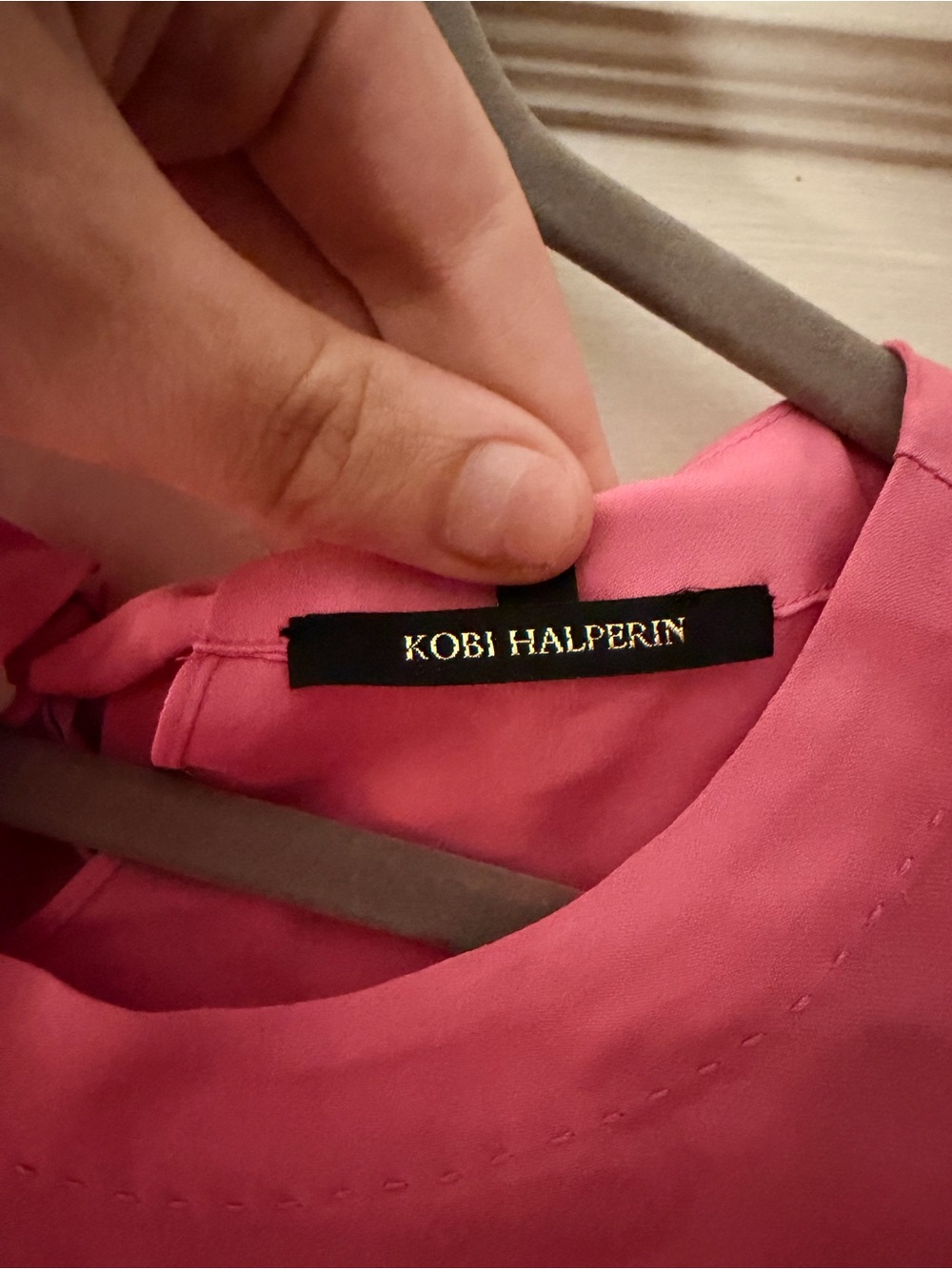 💗 Kobi Halperin 100% Silk Ruffle Sleeve Blouse – Size Medium 💗 - Picture 2 of 5